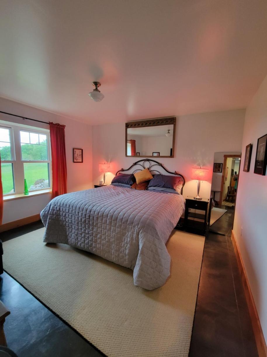Firefly Creek Lodge Livonia ภายนอก รูปภาพ